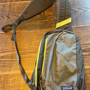 Patagonia Ultralight Black Hole Sling